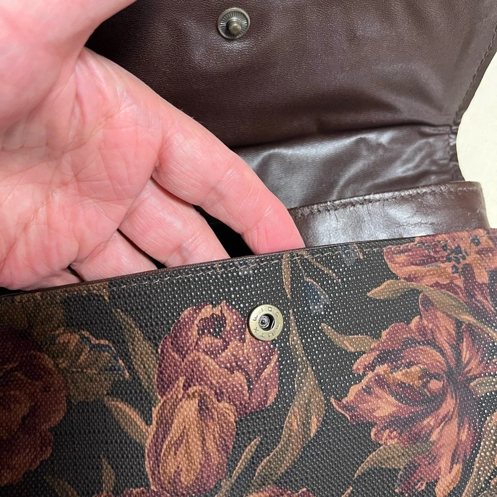 Gitano Fall Colors 90’s Floral Clutch-Matching Checkbook Cover, Snap in Key Ring